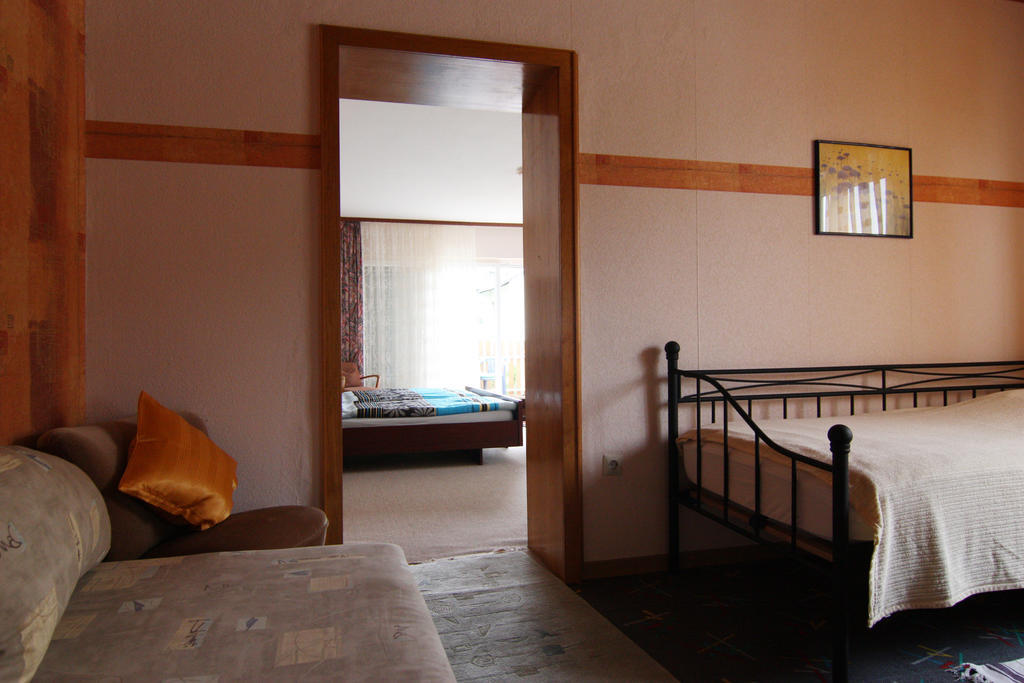 Ferienwohnung Gerharz Hillscheid 外观 照片