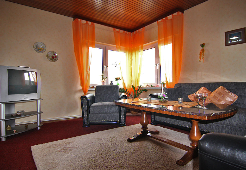 Ferienwohnung Gerharz Hillscheid 客房 照片